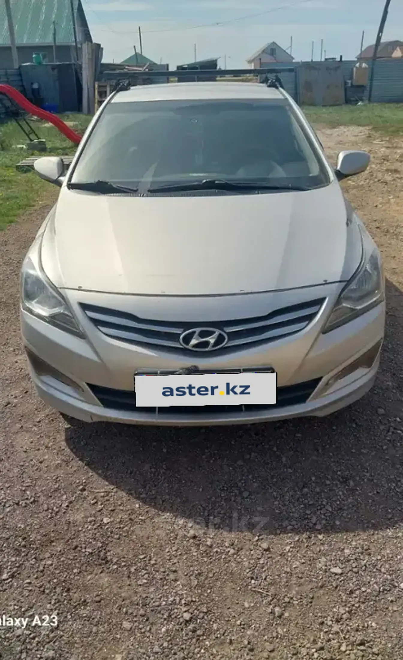 Hyundai Solaris 2015 года за 4 100 000 тг. в Астана фото 3