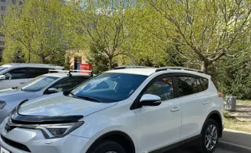 Toyota RAV4 2019 года за 10 700 000 тг. в Астана фото 1