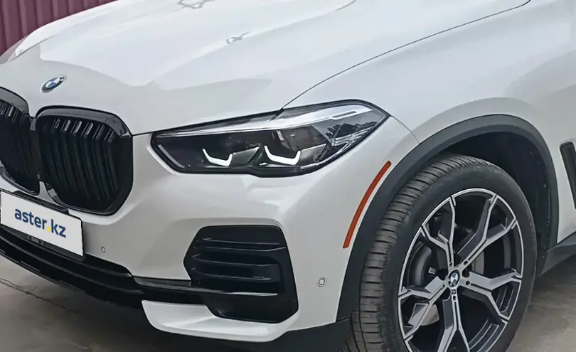 BMW X5 2022 года за 40 000 000 тг. в Астана