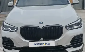 BMW X5 2022 года за 40 000 000 тг. в Астана фото 2