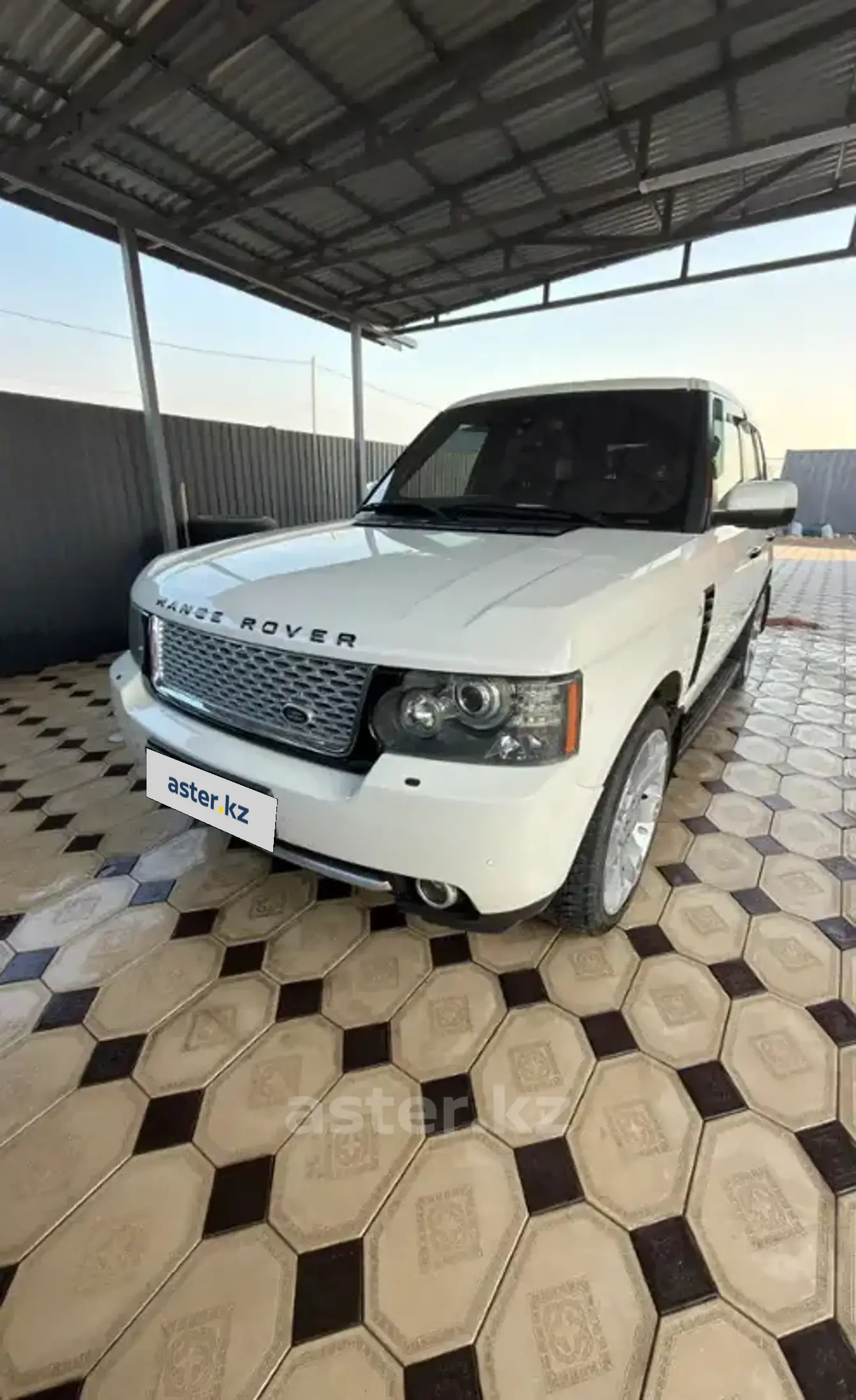 Land Rover Range Rover 2010 года за 10 000 000 тг. в Алматы фото 1