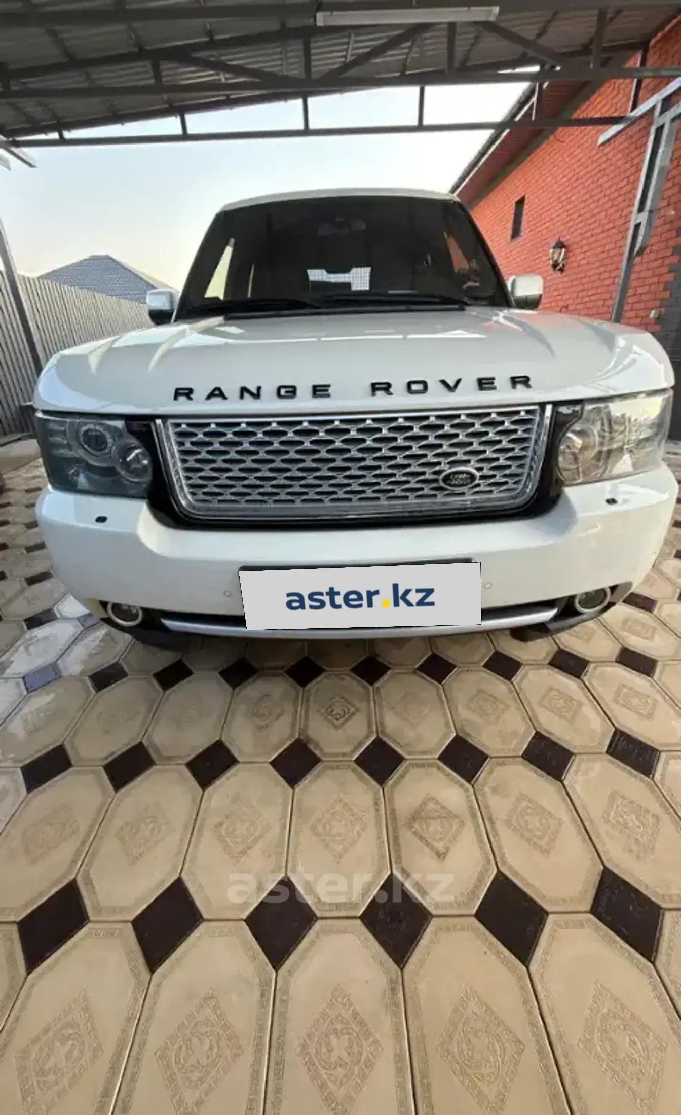 Land Rover Range Rover 2010 года за 10 000 000 тг. в Алматы фото 2