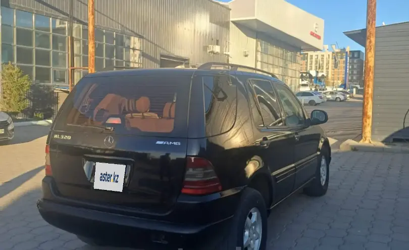 Mercedes-Benz M-Класс 1998 года за 4 000 000 тг. в Караганда