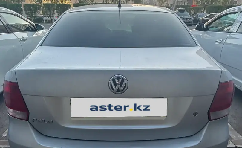 Volkswagen Polo 2013 года за 3 850 000 тг. в Астана фото 4