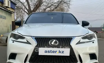 Lexus IS 2014 года за 9 500 000 тг. в Усть-Каменогорск фото 1