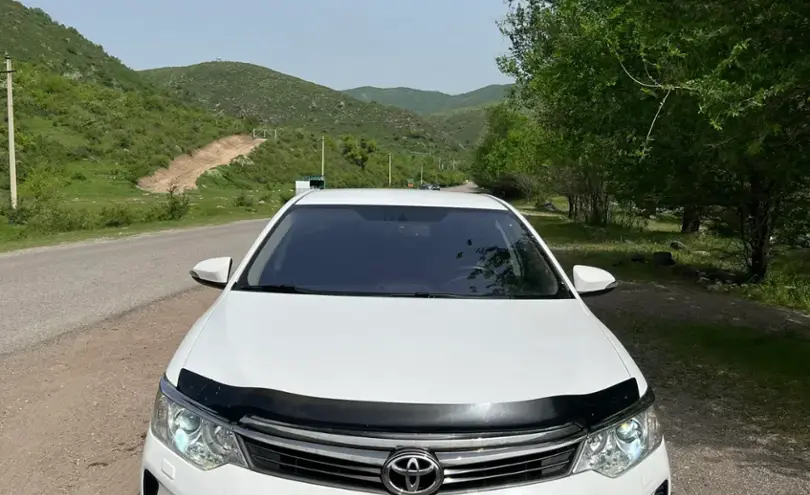 Toyota Camry 2015 года за 10 500 000 тг. в Алматы фото 2
