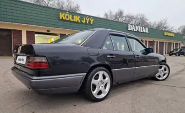 Mercedes-Benz E-Класс 1995 года за 2 000 000 тг. в Алматы фото 4