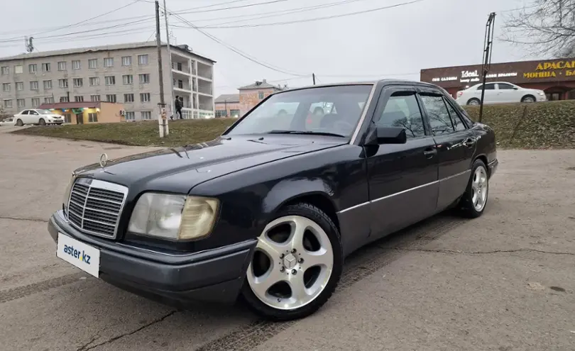 Mercedes-Benz E-Класс 1995 года за 2 000 000 тг. в Алматы
