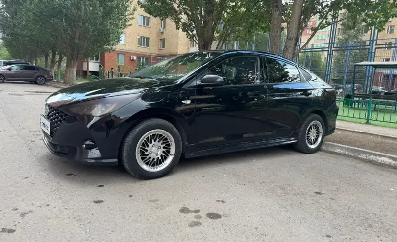 Hyundai Accent 2020 года за 7 200 000 тг. в Астана
