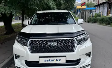 Toyota Land Cruiser Prado 2021 года за 26 500 000 тг. в Алматы фото 2