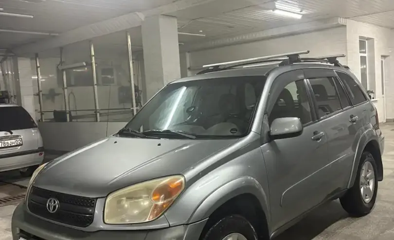 Toyota RAV4 2004 года за 5 000 000 тг. в Алматы