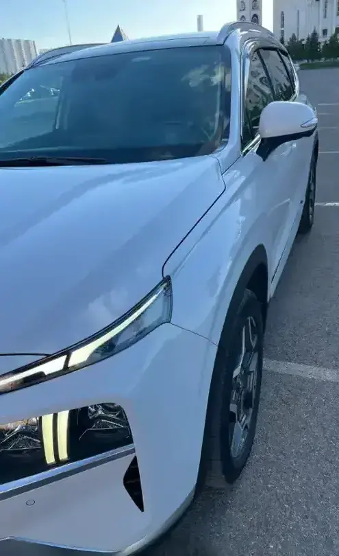Hyundai Santa Fe 2023 года за 18 000 000 тг. в Астана фото 3
