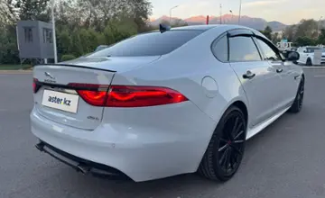 Jaguar XF 2016 года за 15 000 000 тг. в Алматы