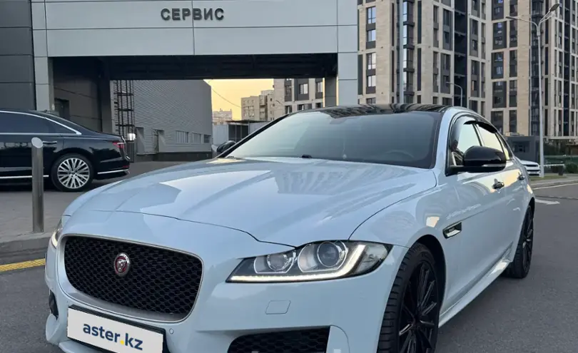 Jaguar XF 2016 года за 15 000 000 тг. в Алматы