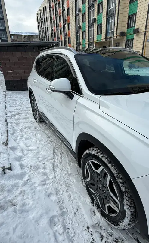 Hyundai Santa Fe 2021 года за 15 500 000 тг. в Алматы фото 3