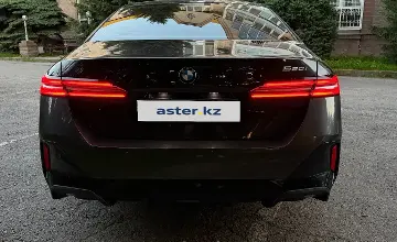 BMW 5 серии 2024 года за 31 500 000 тг. в Алматы