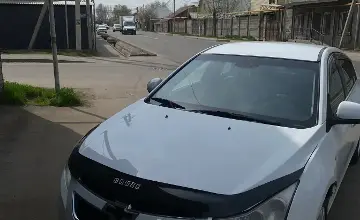 Chevrolet Cruze 2013 года за 4 000 000 тг. в Алматы фото 2