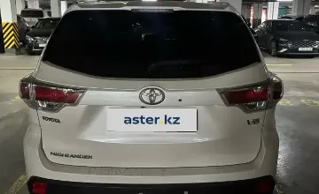Toyota Highlander 2014 года за 16 500 000 тг. в Астана фото 4