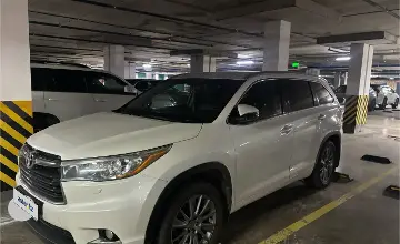 Toyota Highlander 2014 года за 16 500 000 тг. в Астана фото 1