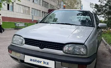 Volkswagen Golf 1993 года за 1 800 000 тг. в Алматы фото 1