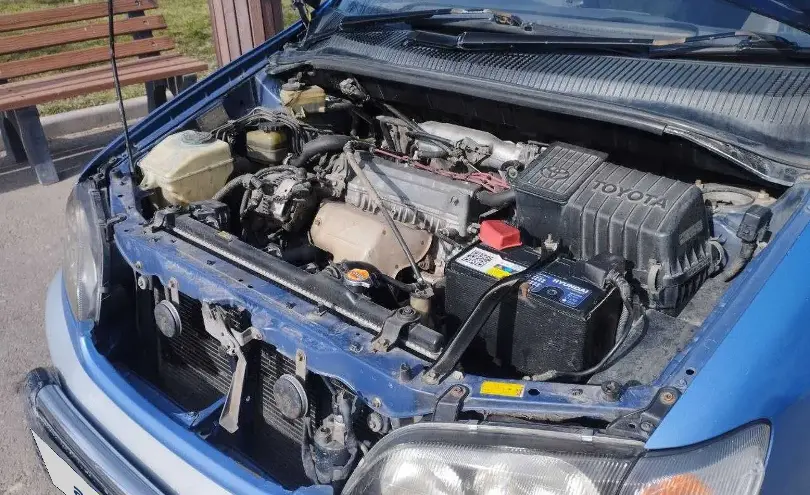 Toyota Ipsum 1997 года за 2 500 000 тг. в Алматы
