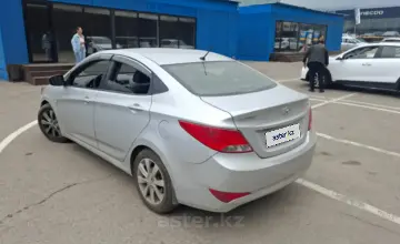 Hyundai Solaris 2016 года за 5 000 000 тг. в Алматы фото 4