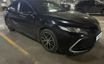Toyota Camry 2021 года за 14 900 000 тг. в Астана фото 2