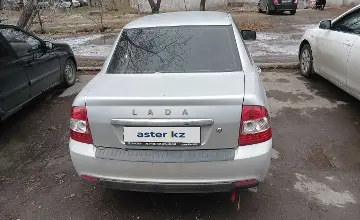 LADA (ВАЗ) Priora 2015 года за 3 000 000 тг. в Усть-Каменогорск