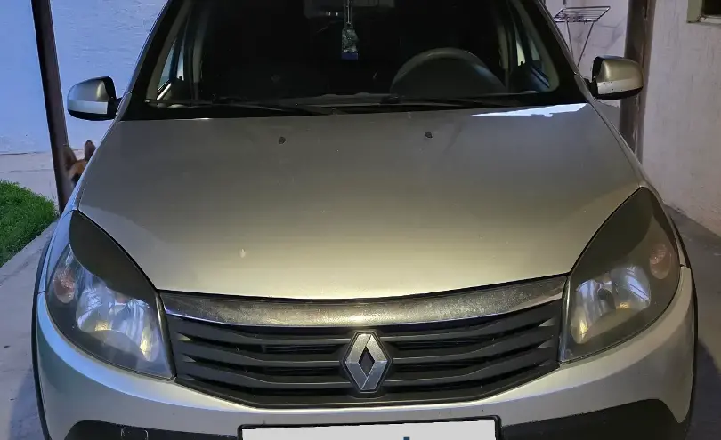 Renault Sandero 2014 года за 2 500 000 тг. в Алматы фото 1