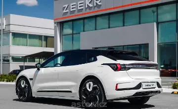 Zeekr 001 2023 года за 17 500 000 тг. в Астана фото 2