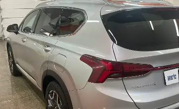 Hyundai Santa Fe 2023 года за 15 500 000 тг. в Астана фото 4