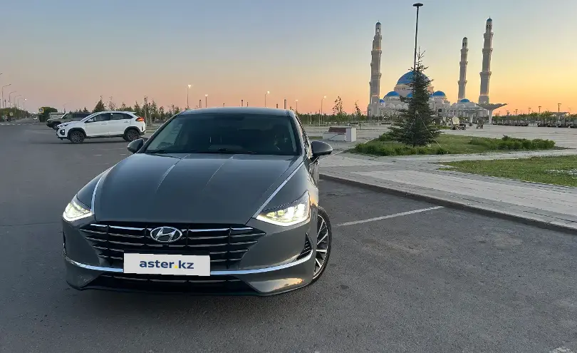 Hyundai Sonata 2023 года за 11 000 000 тг. в Астана