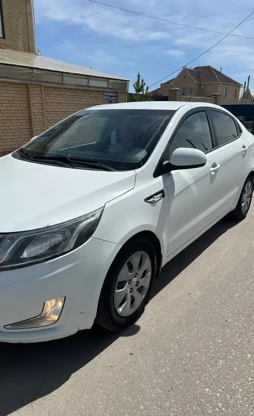 Kia Rio 2014 года за 4 900 000 тг. в Караганда фото 1