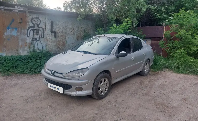 Peugeot 206 2008 года за 900 000 тг. в Алматы фото 1