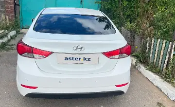 Hyundai Elantra 2016 года за 5 500 000 тг. в Астана фото 4