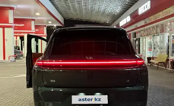 LiXiang L8 2023 года за 21 500 000 тг. в Астана фото 3
