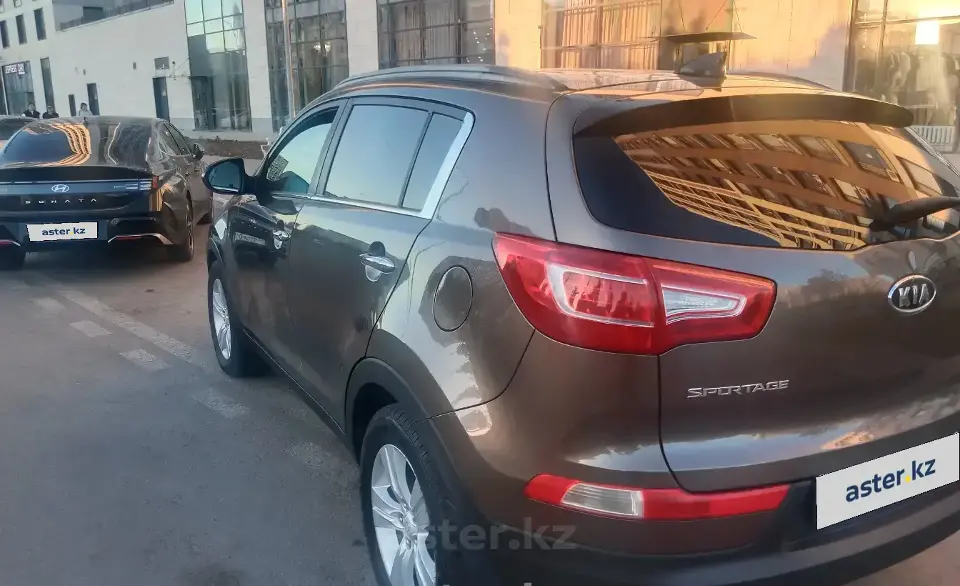 Kia Sportage 2010 года за 6 900 000 тг. в Астана фото 3