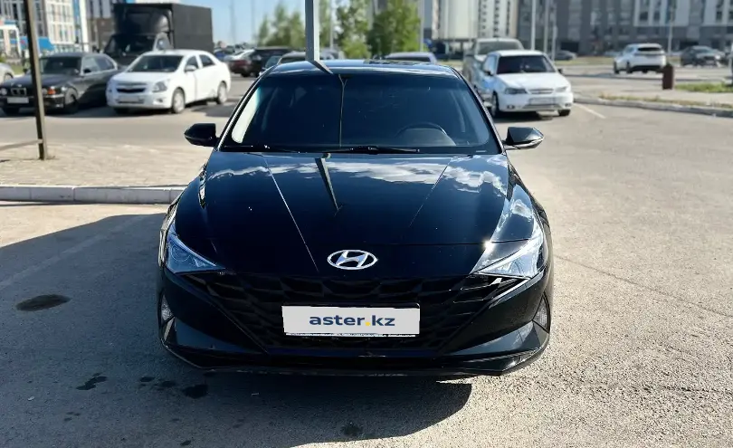Hyundai Elantra 2022 года за 8 200 000 тг. в Астана фото 2
