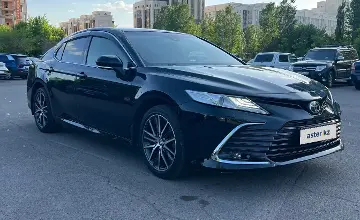 Toyota Camry 2023 года за 18 300 000 тг. в Астана фото 4