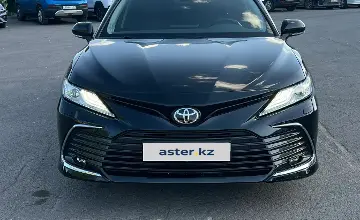 Toyota Camry 2023 года за 18 300 000 тг. в Астана фото 2