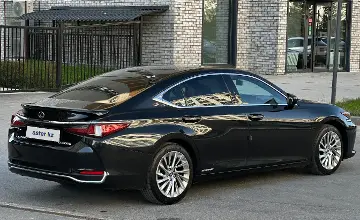 Lexus ES 2018 года за 19 500 000 тг. в Шымкент фото 3