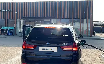 BMW X5 2013 года за 14 000 000 тг. в Алматы