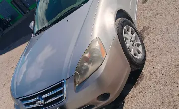Nissan Altima 2004 года за 2 000 000 тг. в Актобе фото 2