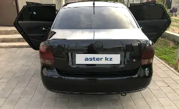Volkswagen Polo 2014 года за 4 000 000 тг. в Алматы фото 4
