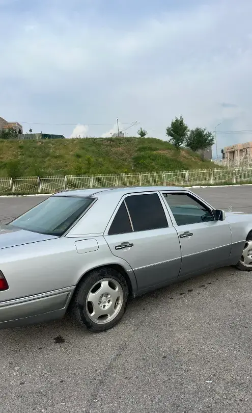 Mercedes-Benz E-Класс 1994 года за 2 200 000 тг. в Шымкент фото 4