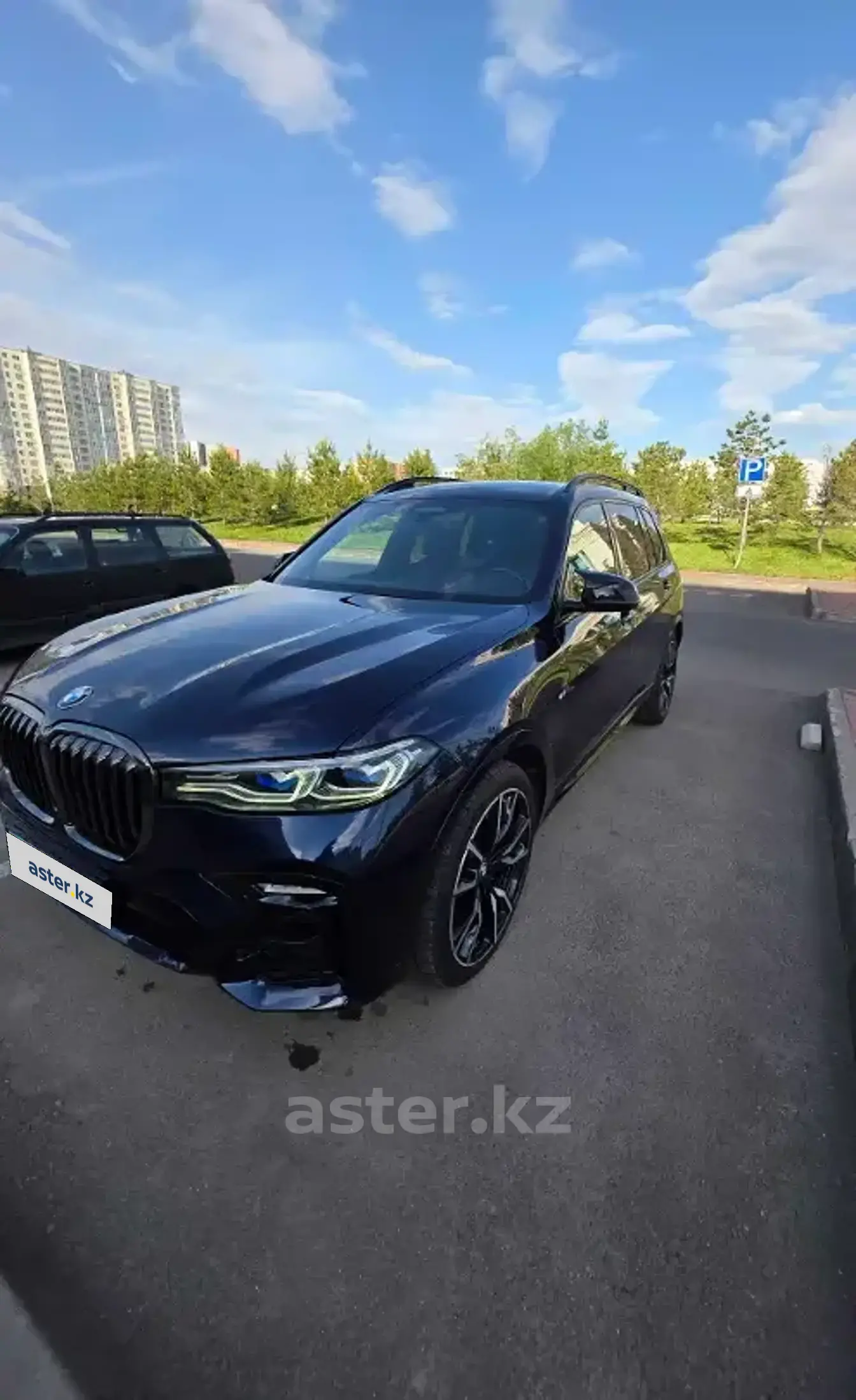 BMW X7 2022 года за 45 000 000 тг. в Астана фото 1