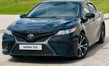 Toyota Camry 2020 года за 14 500 000 тг. в Астана фото 2