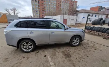 Mitsubishi Outlander 2012 года за 8 000 000 тг. в Павлодар фото 3