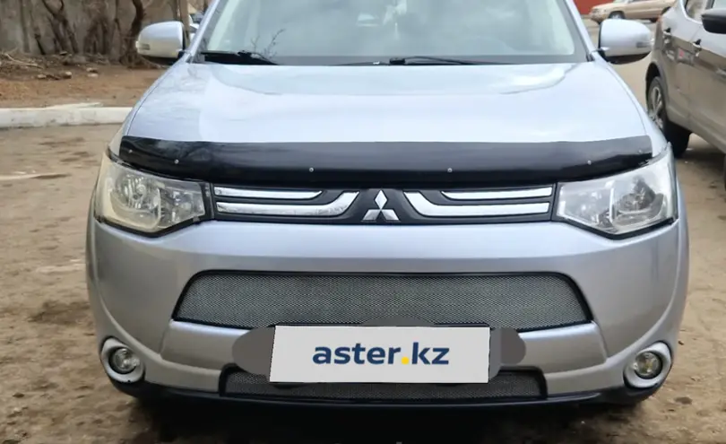 Mitsubishi Outlander 2012 года за 8 000 000 тг. в Павлодар