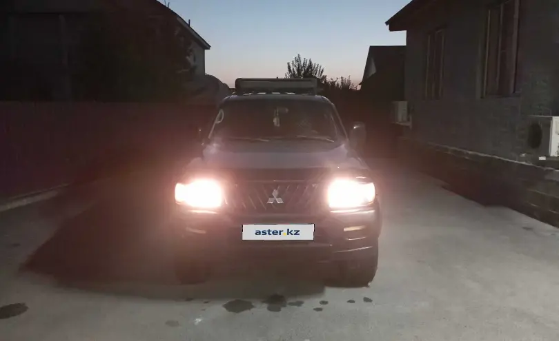 Mitsubishi Montero Sport 2000 года за 4 500 000 тг. в Алматы фото 4